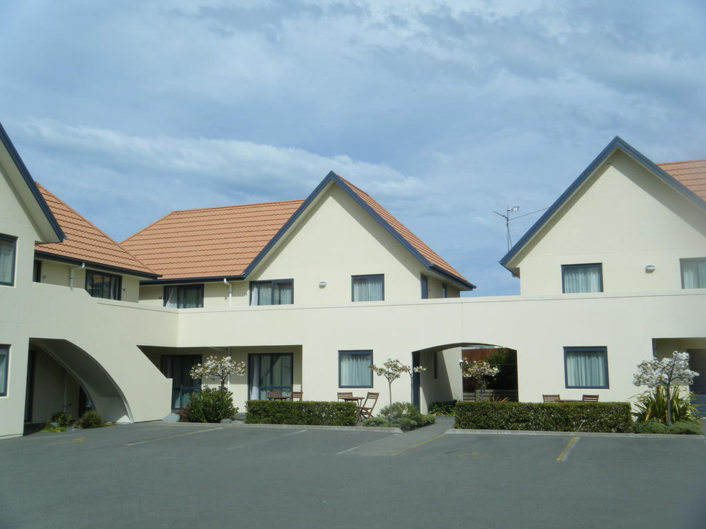 Bella Vista Motel Kaikoura Exterior photo